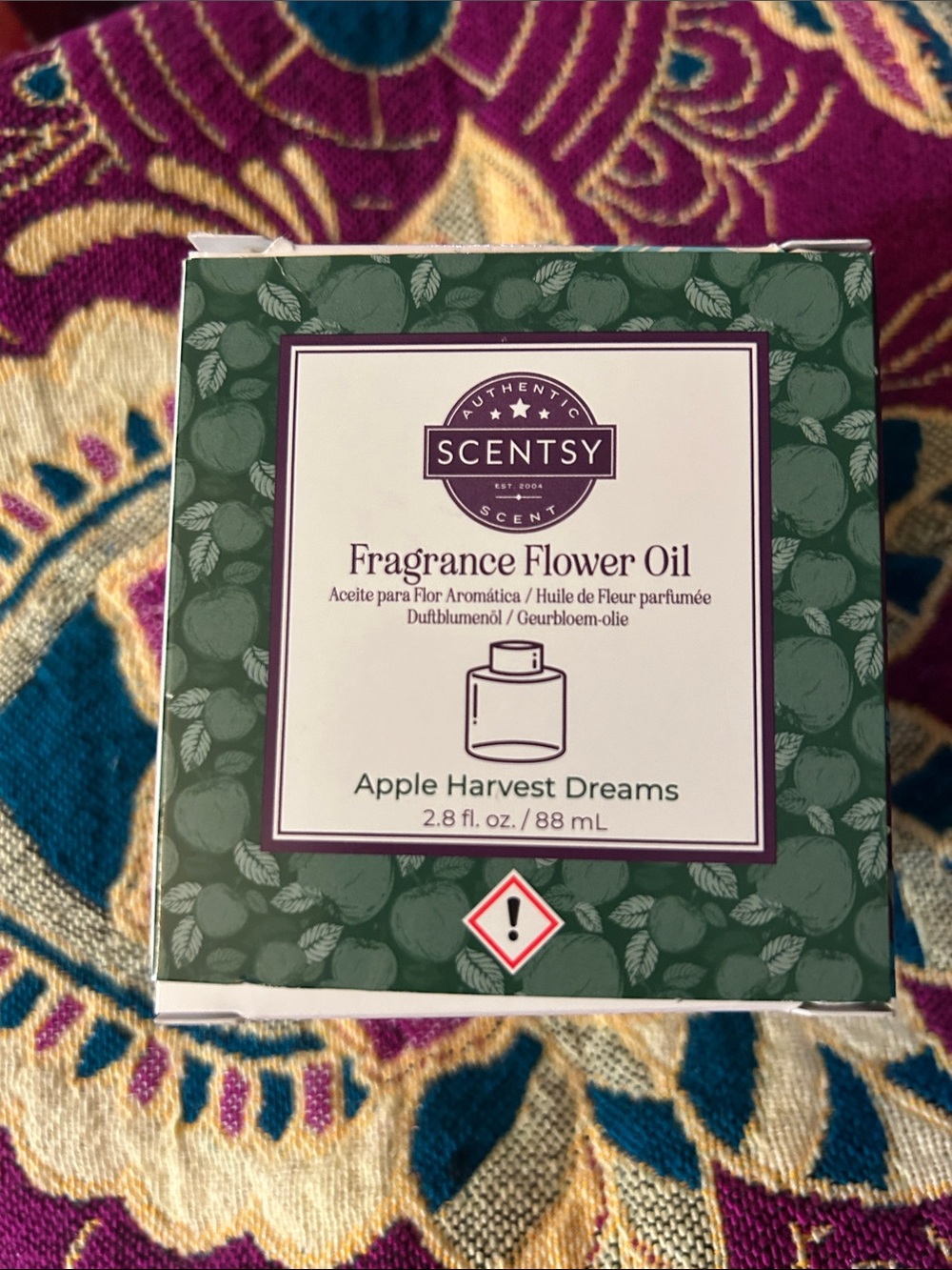 NWT Scentsy fragrance flower oil in Apple Harvest Dreams